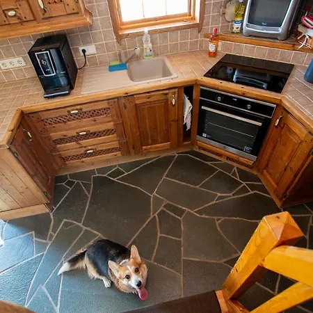 Joeveere Majutus Villa *