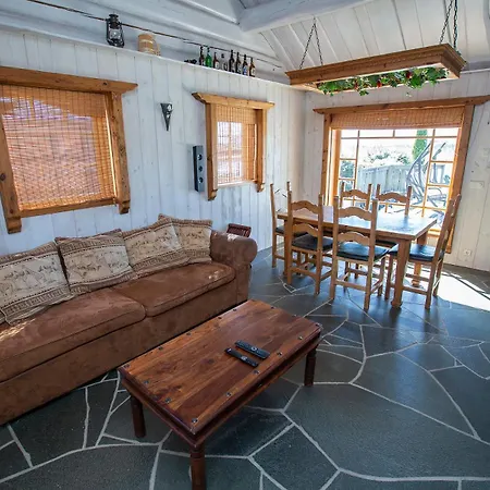 Joeveere Majutus * Parnu